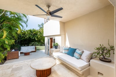 Luxury Villa Photo #45