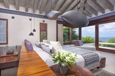 Luxury Villa Photo #25