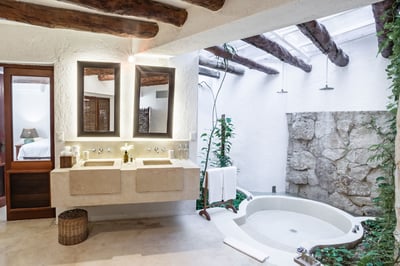 Luxury Villa Photo #27