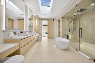 Luxury Villa Photo #59