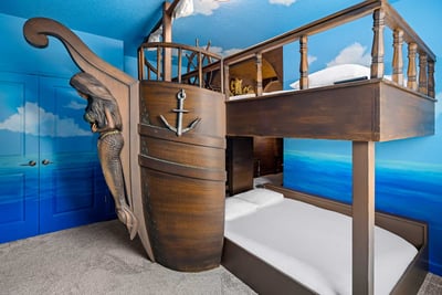 Luxury Villa Photo #2