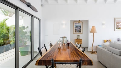 Luxury Villa Photo #20