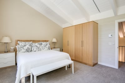 Luxury Villa Photo #19