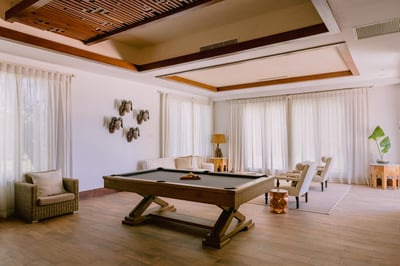Luxury Villa Photo #37