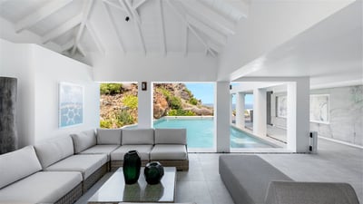 Lounge Areas