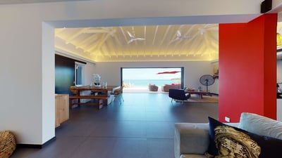 Luxury Villa Photo #37