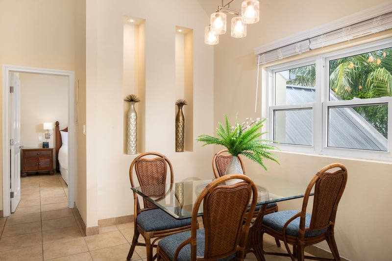 1 BDM Bungalow at Windsong Resort