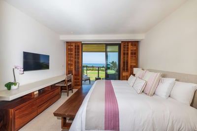 Luxury Villa Photo #11