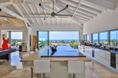 Luxury Villa Photo #14