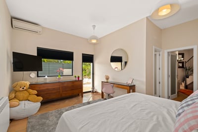 Luxury Villa Photo #21