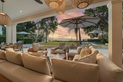 Luxury Villa Photo #9