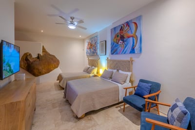 Luxury Villa Photo #50