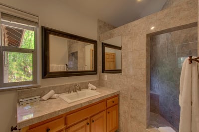 Luxury Villa Photo #24