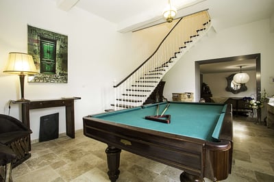 Luxury Villa Photo #8