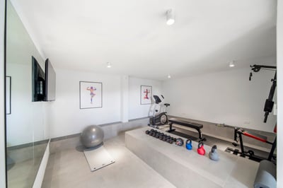 Luxury Villa Photo #12