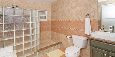 Luxury Villa Photo #22