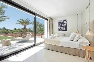 Luxury Villa Photo #35