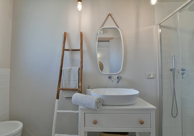 Luxury Villa Photo #26