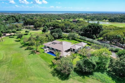 Luxury Villa Photo #2
