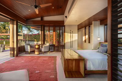 Luxury Villa Photo #48