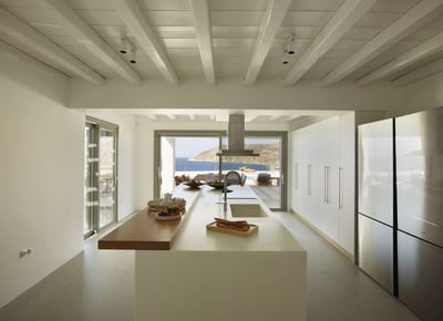 Luxury Villa Photo #17