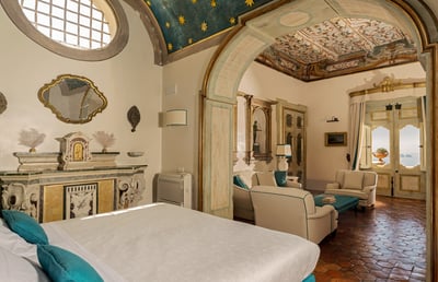 Luxury Villa Photo #15