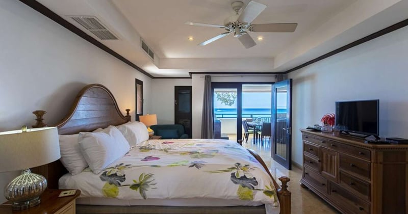 Coral Cove 4 | Green Fields