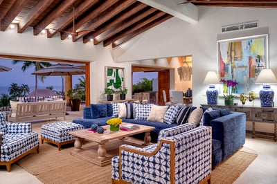 Luxury Villa Photo #21