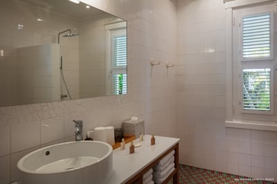 Luxury Villa Photo #26