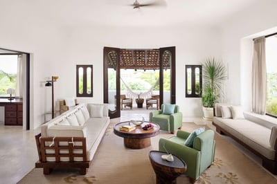 Luxury Villa Photo #30