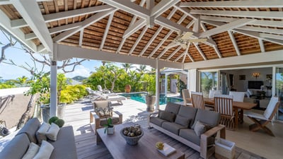 Luxury Villa Photo #12