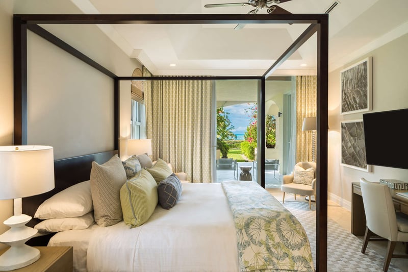 Estate 5 BDM Beach Level Pool Residence