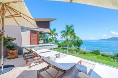 Luxury Villa Photo #12
