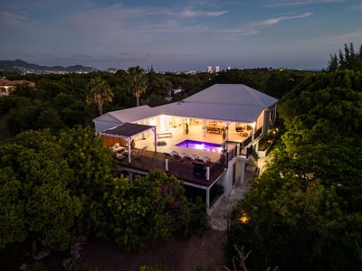 Luxury Villa Photo #52
