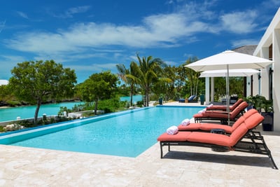 Luxury Villa Photo #7