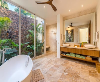 Luxury Villa Photo #19