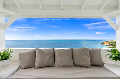 Luxury Villa Photo #13