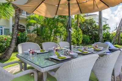Luxury Villa Photo #5