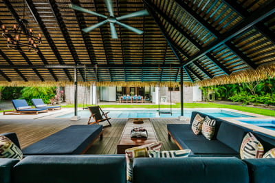 Luxury Villa Photo #7