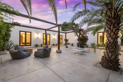 Luxury Villa Photo #10
