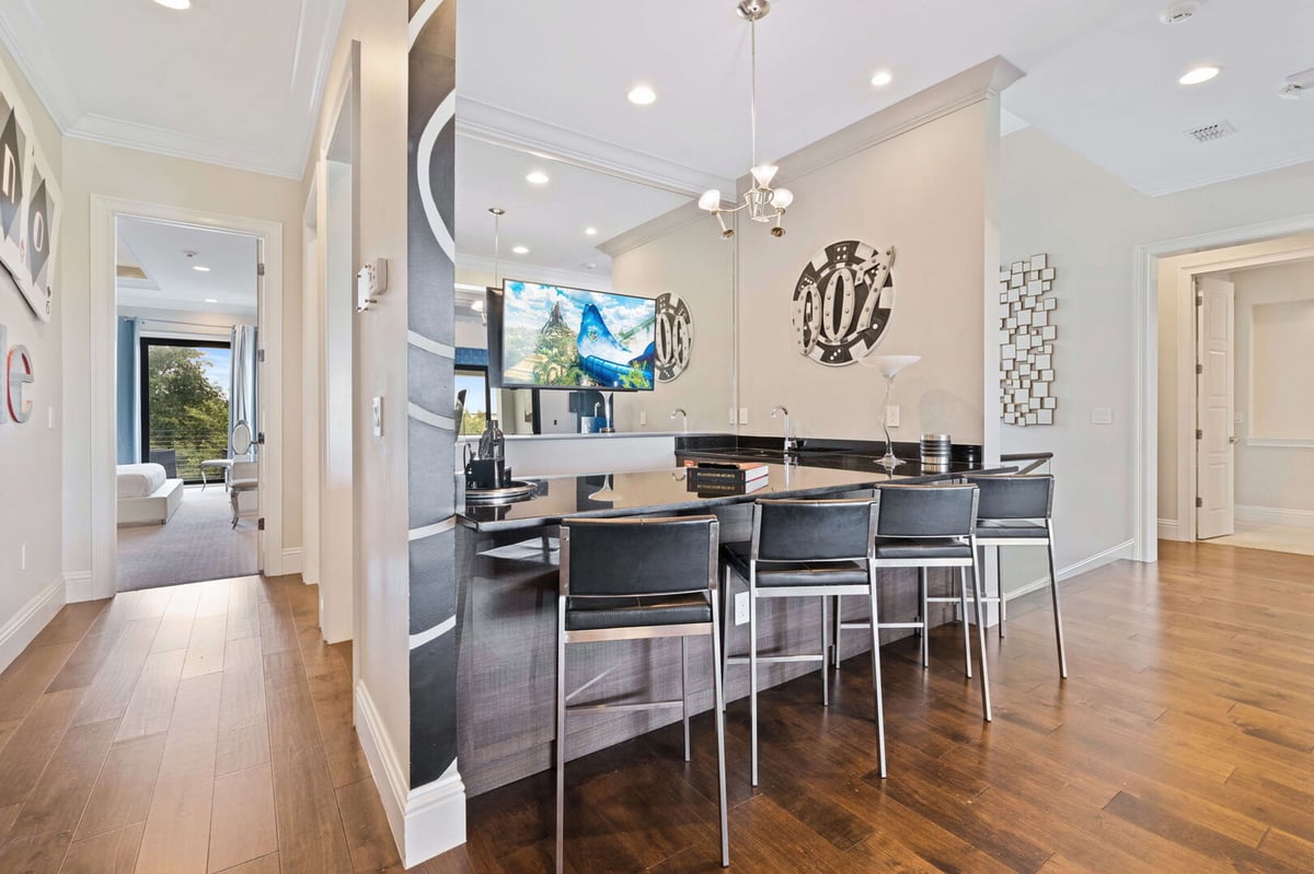 Hero's Hideout Mansion