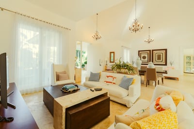 Luxury Villa Photo #28