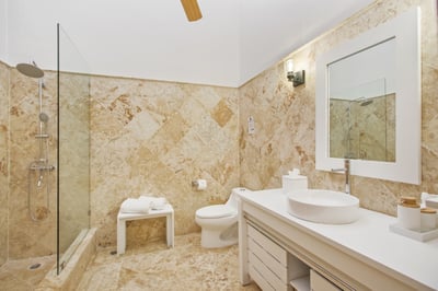 Luxury Villa Photo #44
