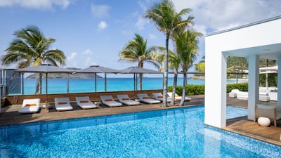 Luxury Villa Photo #6