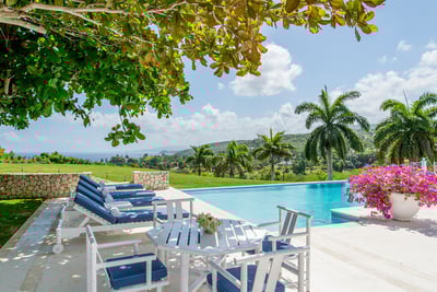 Luxury Villa Photo #7