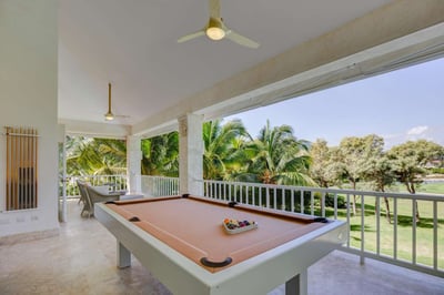 Luxury Villa Photo #8