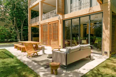 Luxury Villa Photo #4