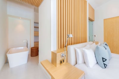 Luxury Villa Photo #57
