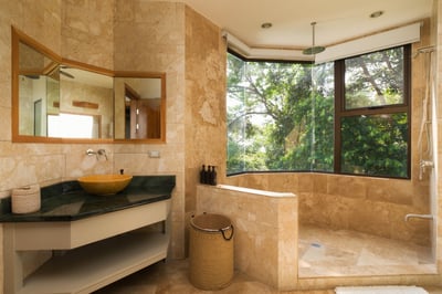 Luxury Villa Photo #35