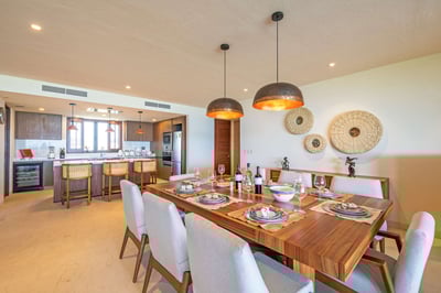 Luxury Villa Photo #8